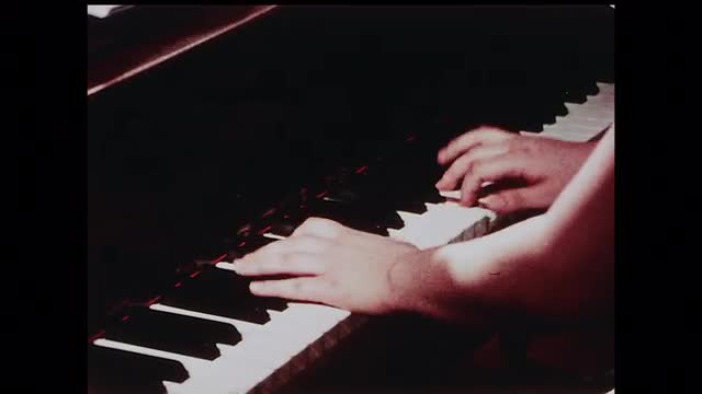 656677033 / College of the Ozarks / Missouri / USA / 