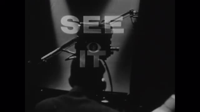 589516652 / Edward R. Murrow / Moderator / USA / 