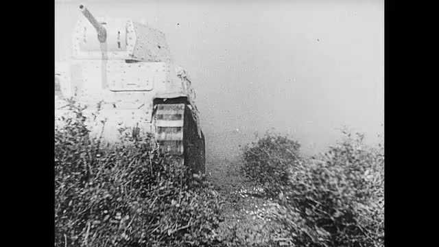 768914243 / Italian Soldier / Tank / Practice / 
