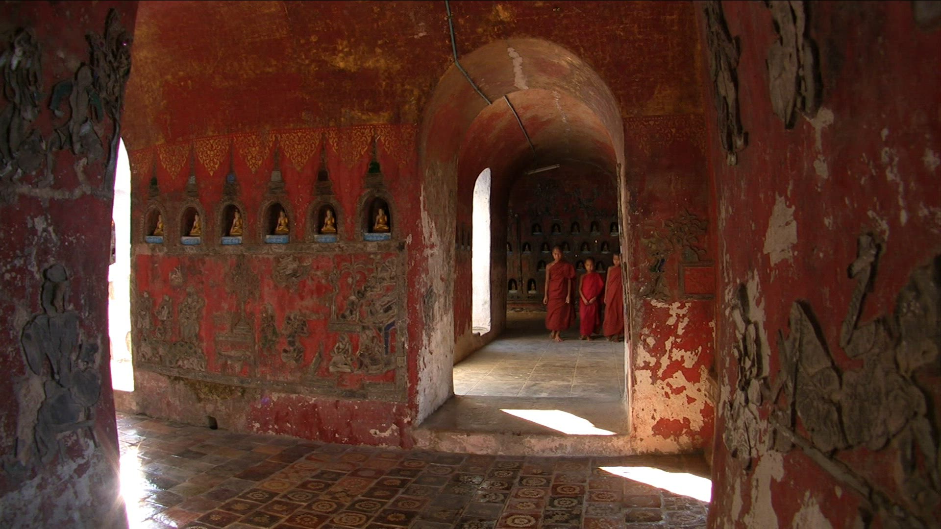 173131765 / Monastery Life / Shwe-yan-byei Monastery / Myanmar