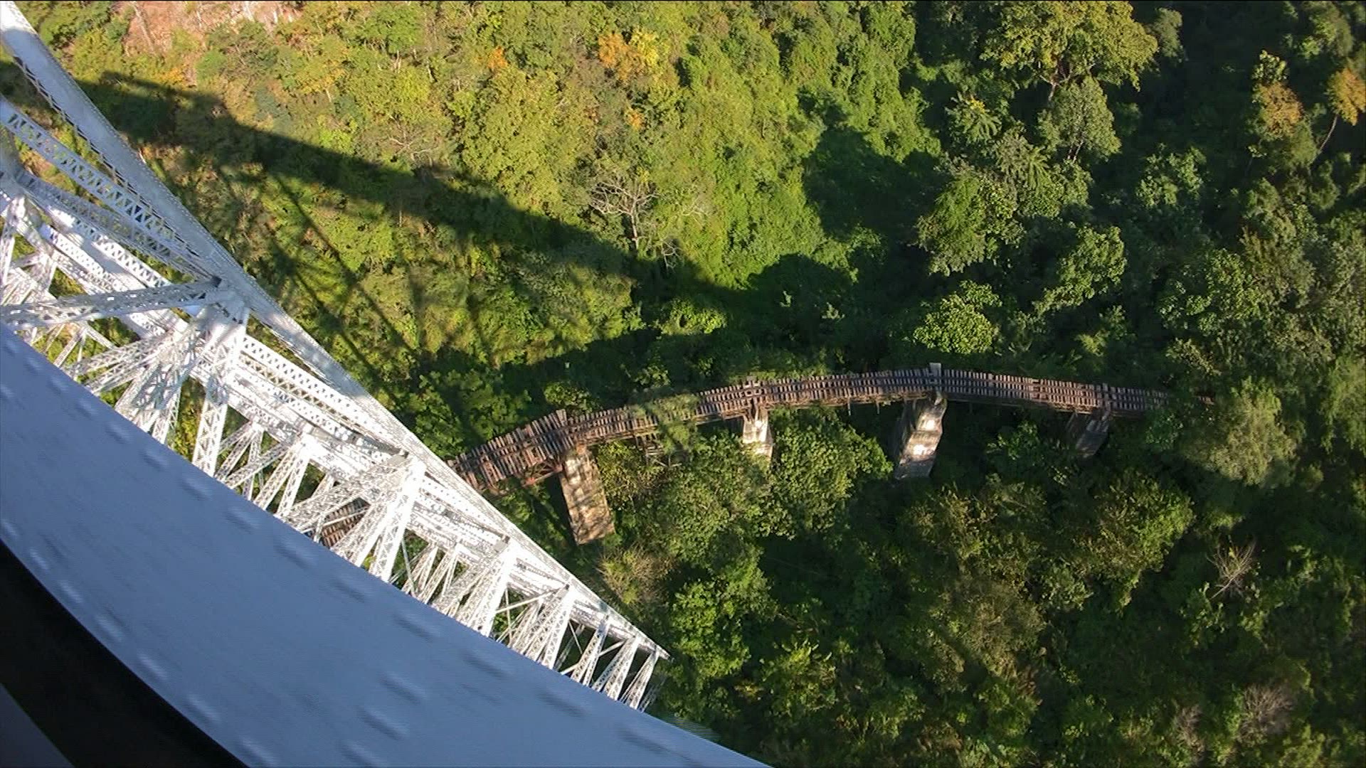 349885850 / Railway Ride / Passenger Train / Myanmar