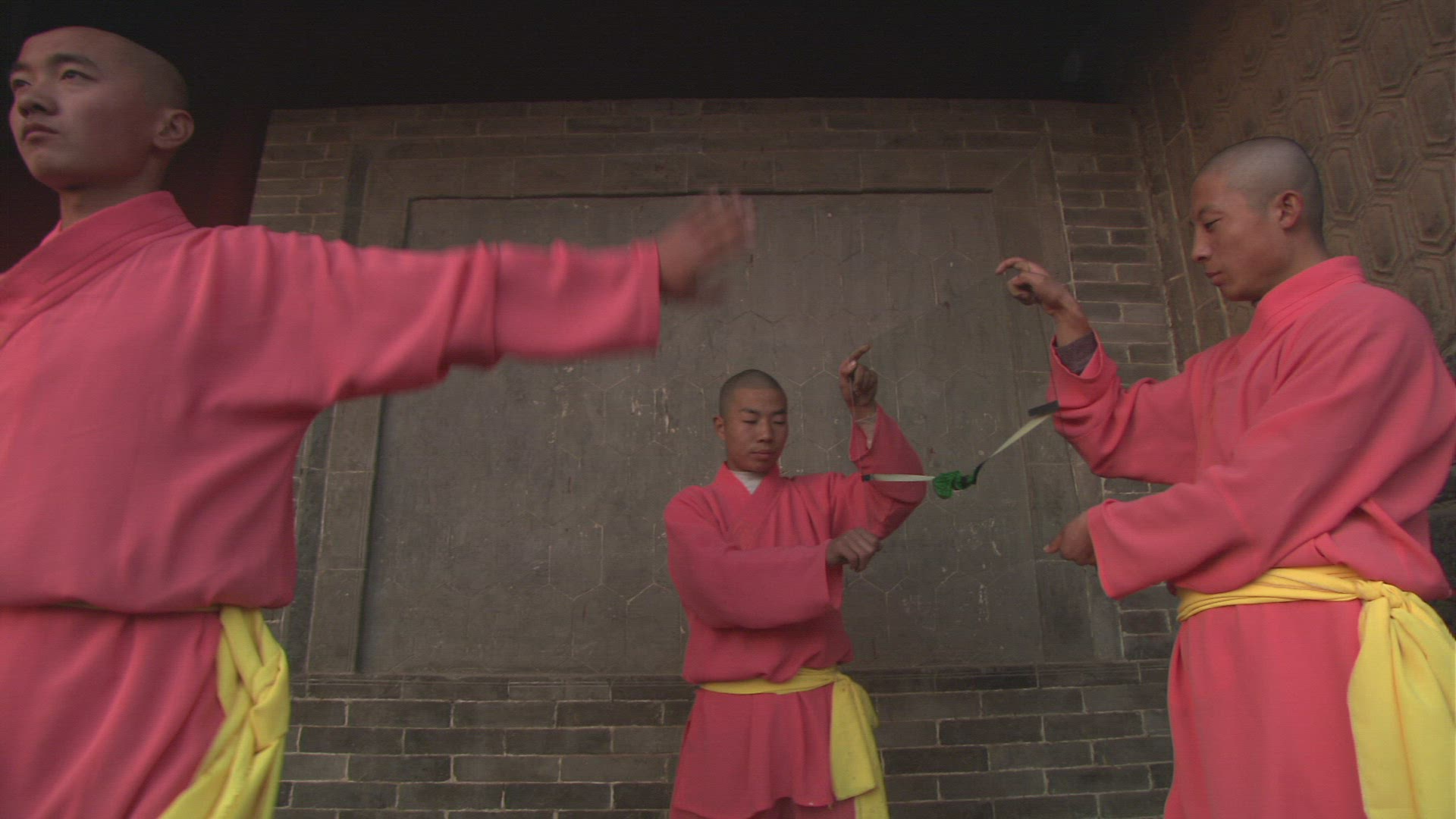 785559125 / Needle Throwing / Shaolin Monk / China