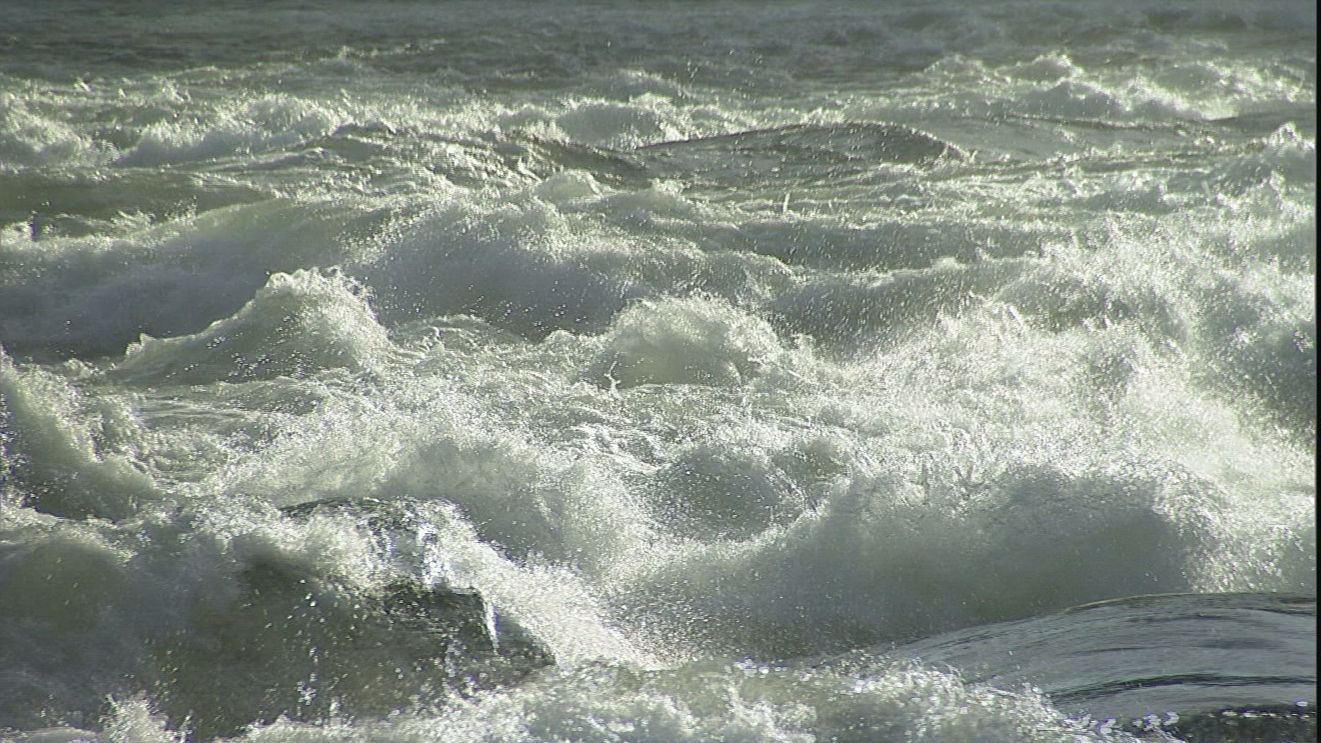 606633380 / Rapids / River