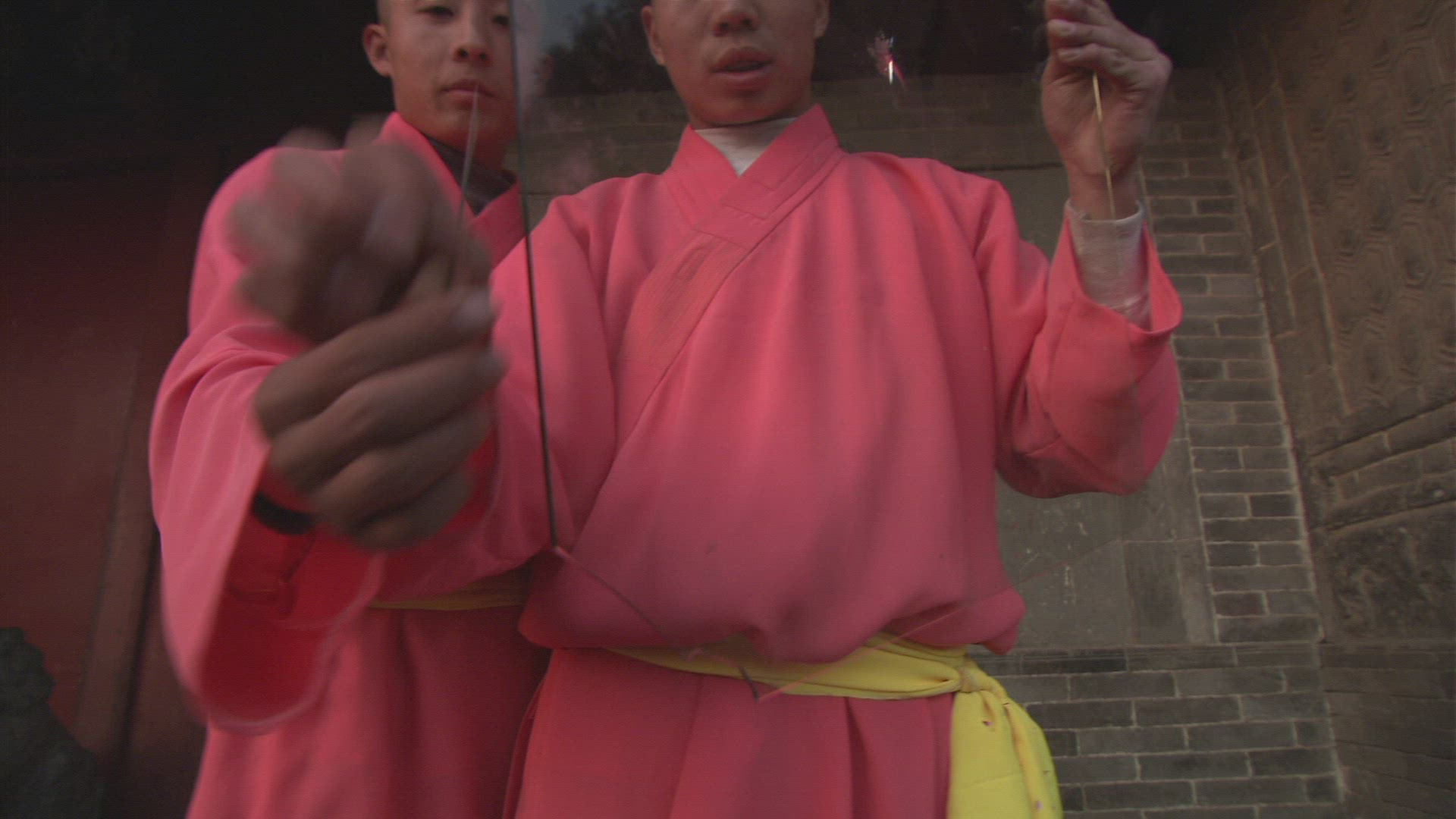 483316102 / Needle Throwing / Shaolin Monk / China