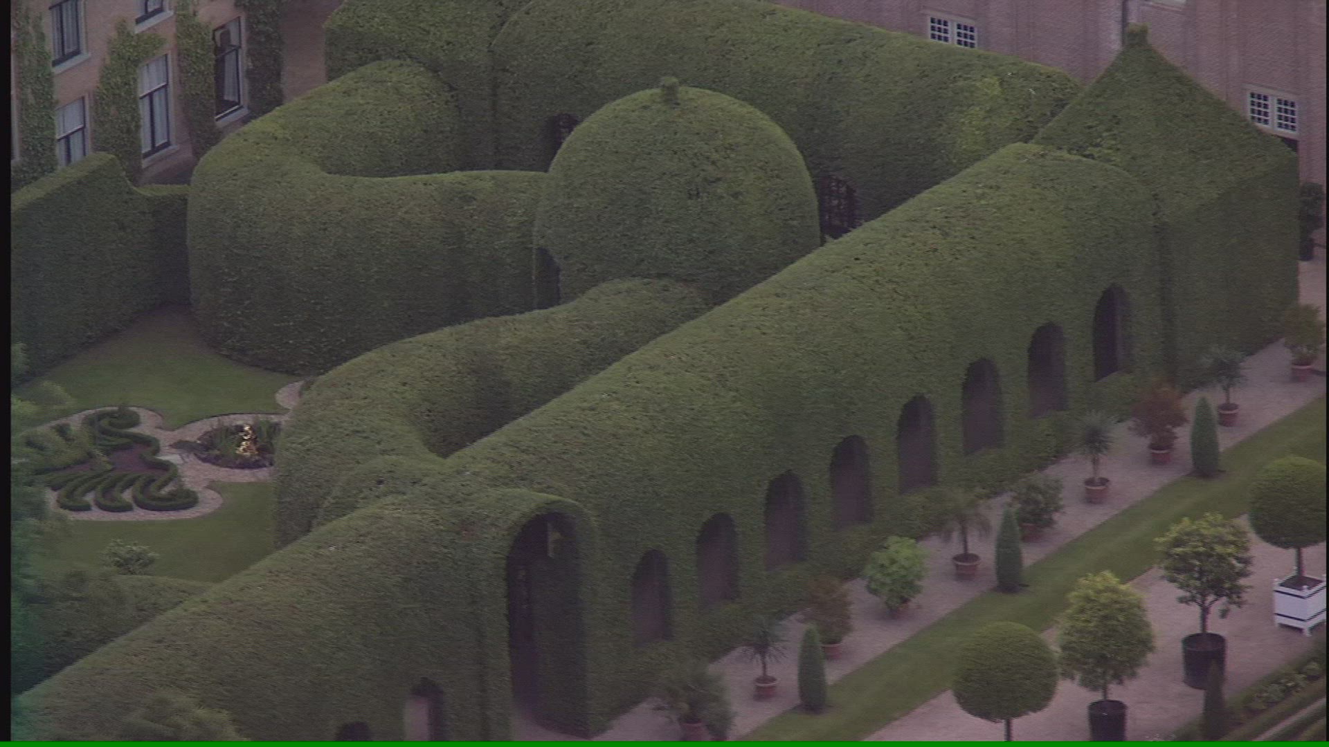 431944084 / Castle / Palace Garden / Apeldoorn / Netherlands