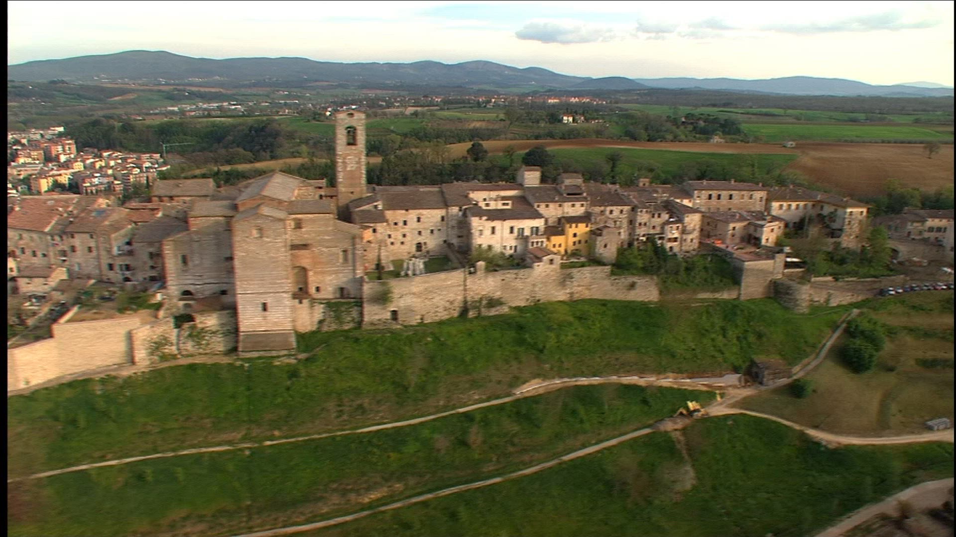 534545896 / Village / Tuscany / Italy