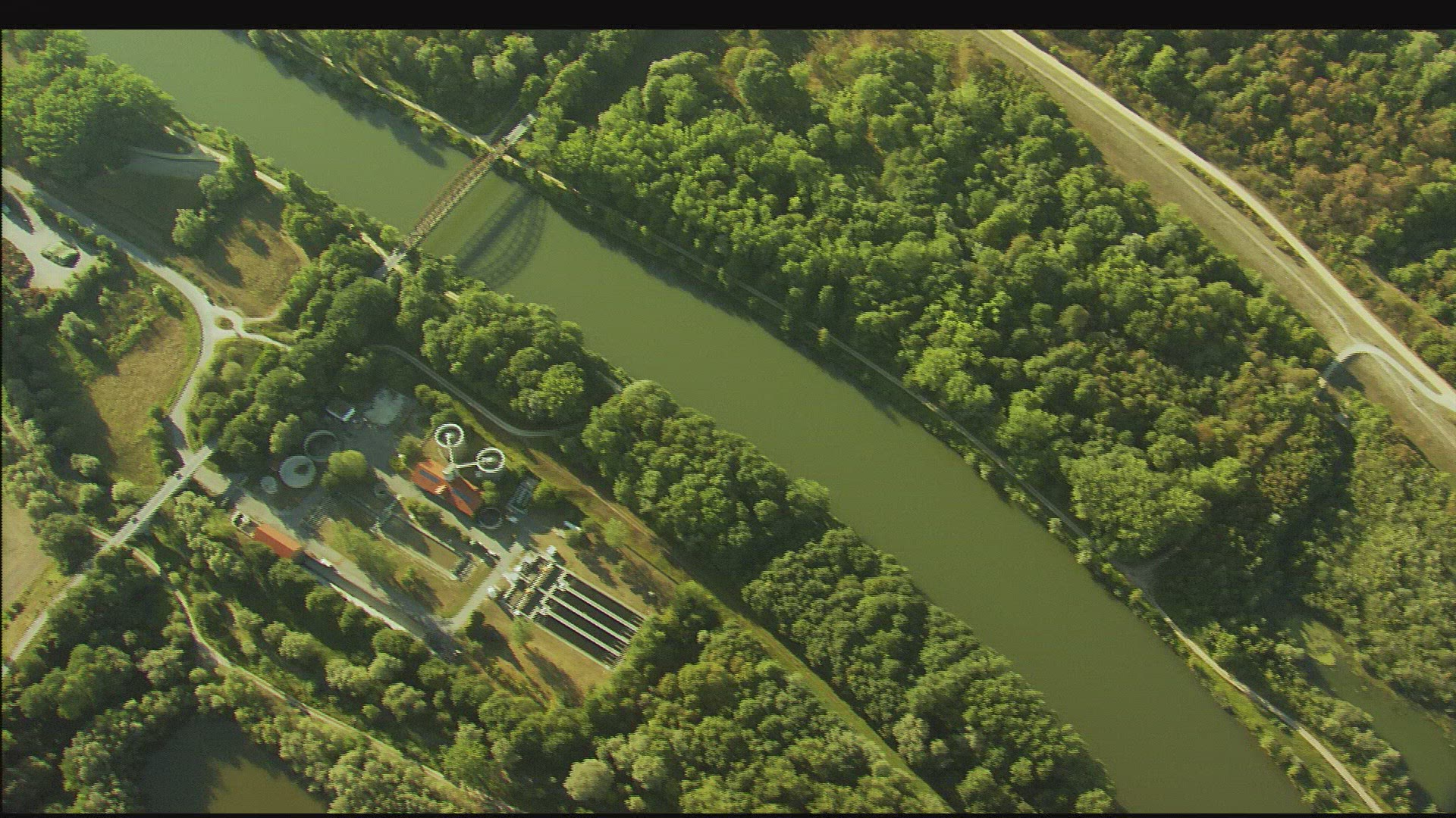 581625791 / Isar / Lower Bavaria / Germany