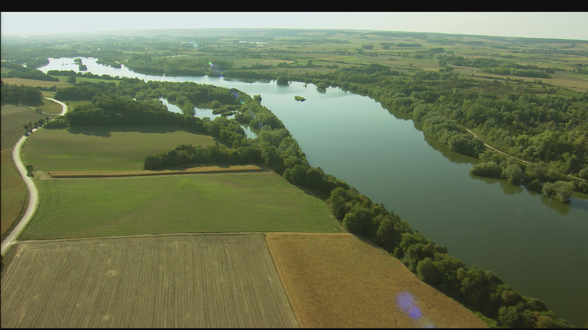 239257291 / Isar / Lower Bavaria / Germany