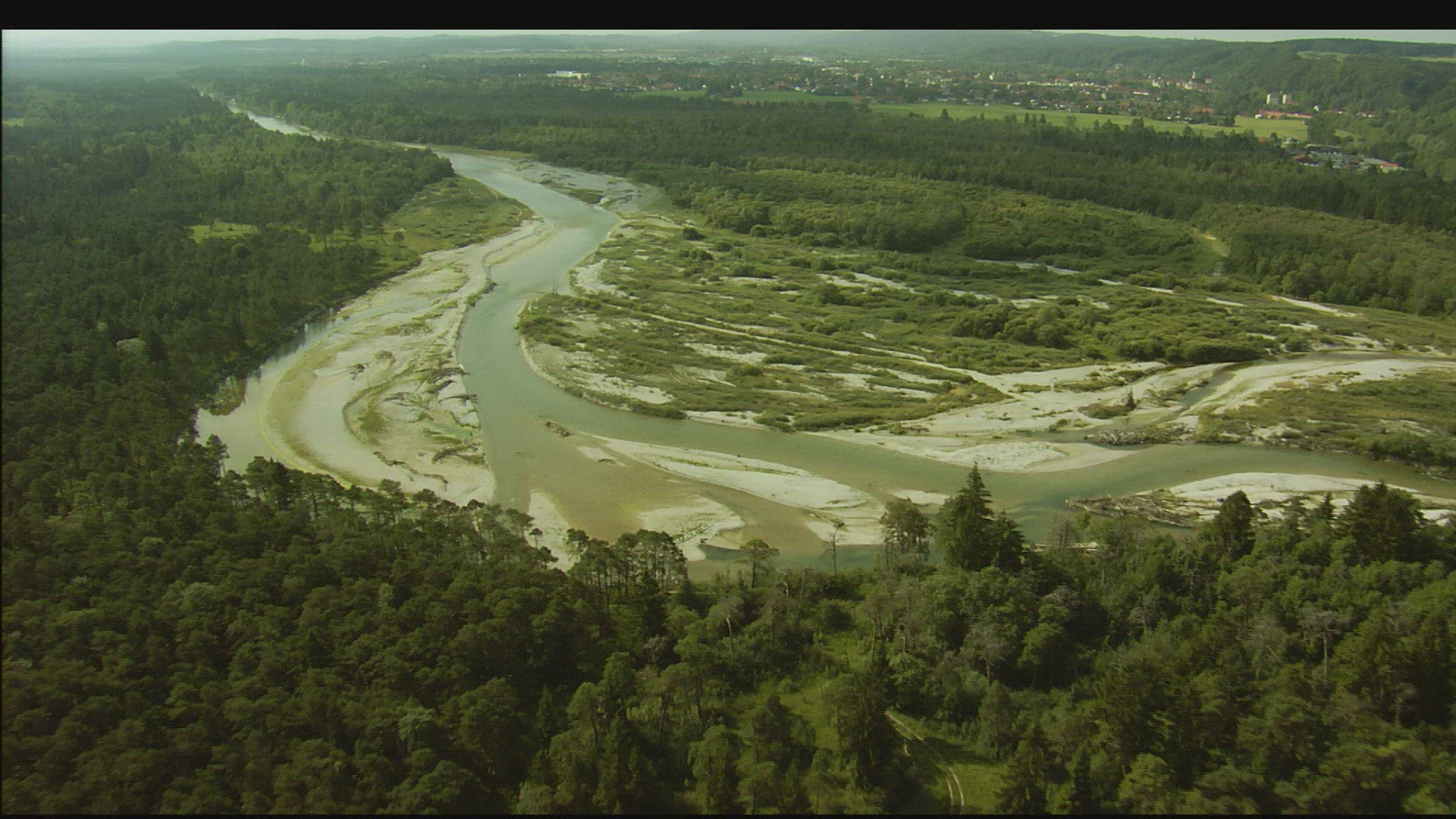 201352100 / Loisach / Upper Bavaria / Germany