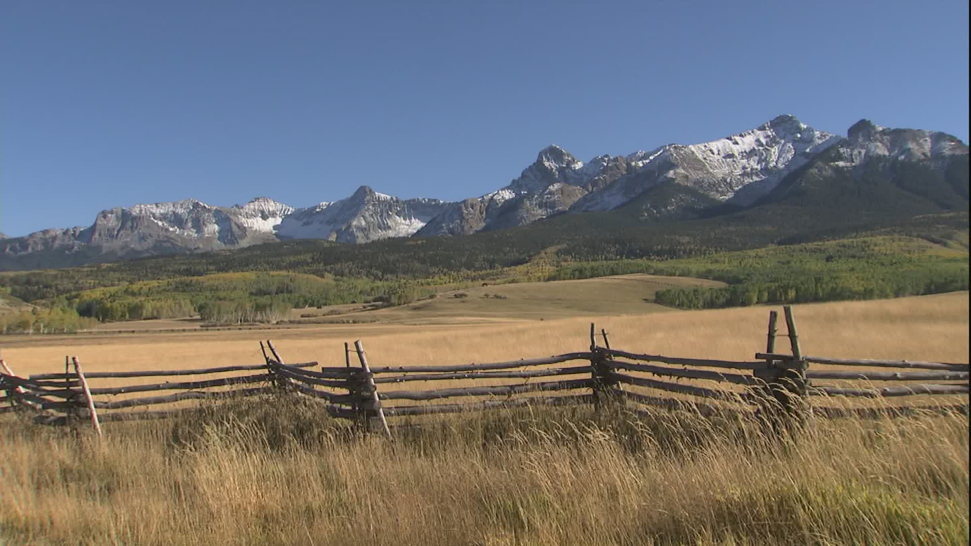361698743 / Blue Sky / Mountain / Colorado