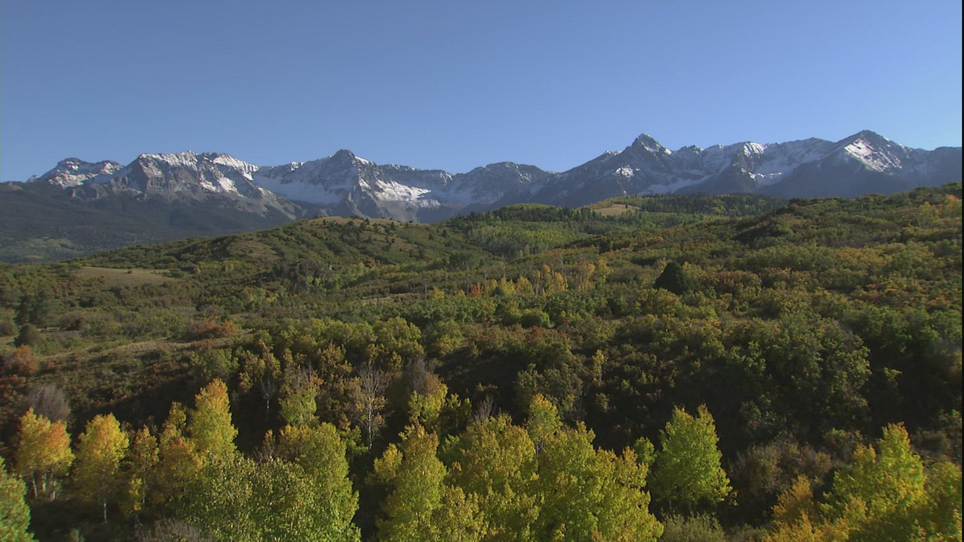 526554806 / Blue Sky / Mountain / Colorado
