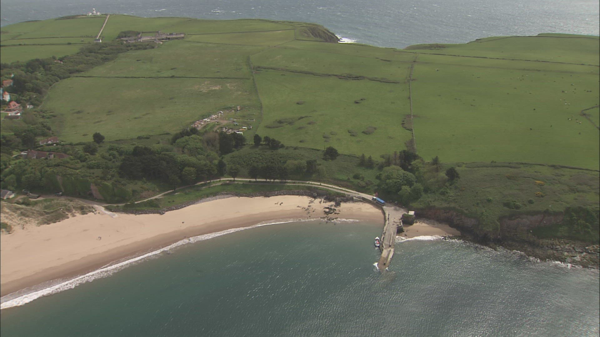 162275624 / Coast / Atlantic Ocean / Wales / Aerial