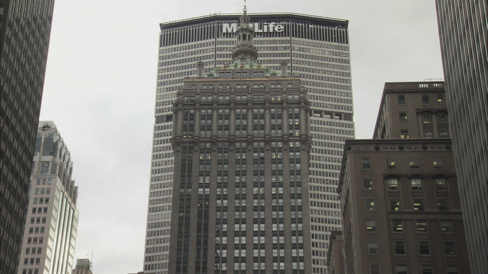 447168097 / Building / Manhattan / New York City / USA