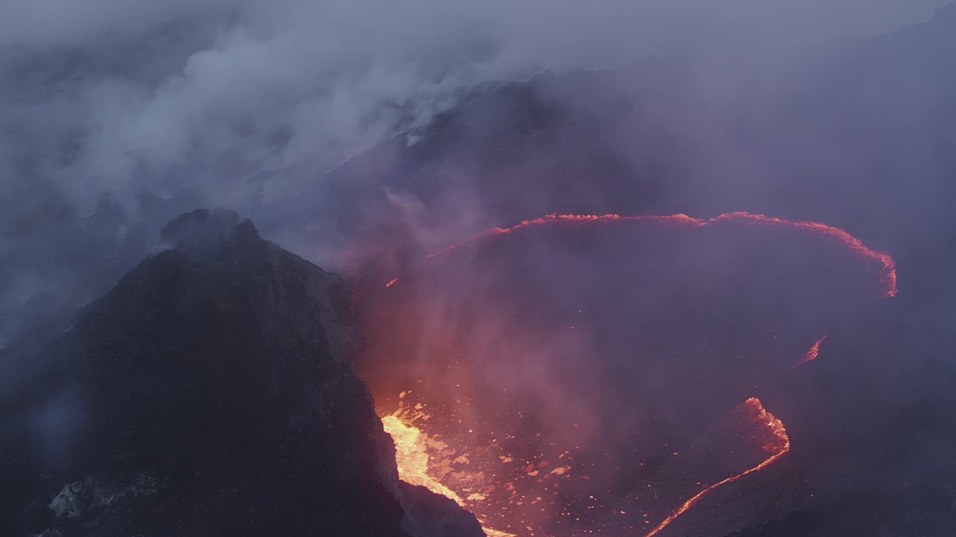 622880849 / Natural Phenomenon / Volcanic Eruption / Hawaii