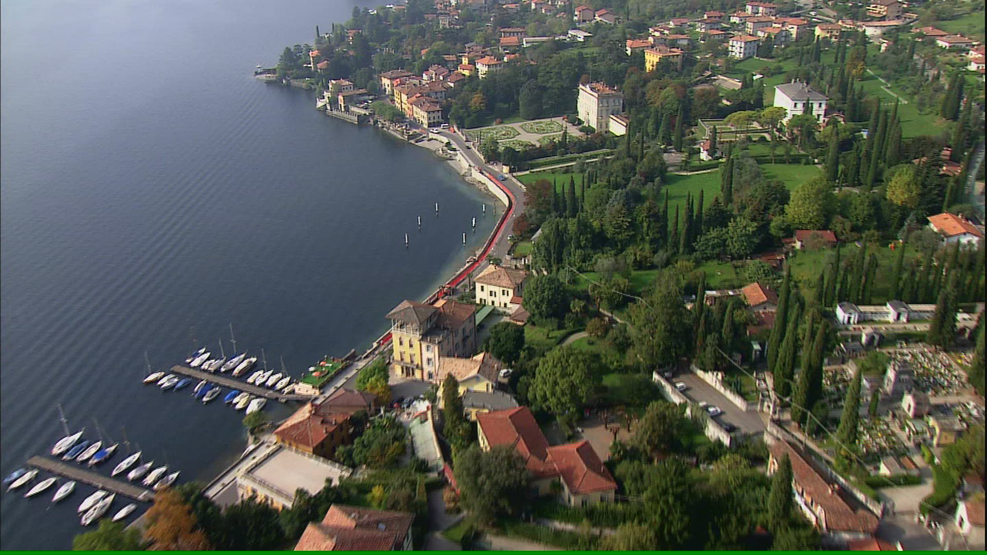 179208908 / Lombardy / Italy / Aerial