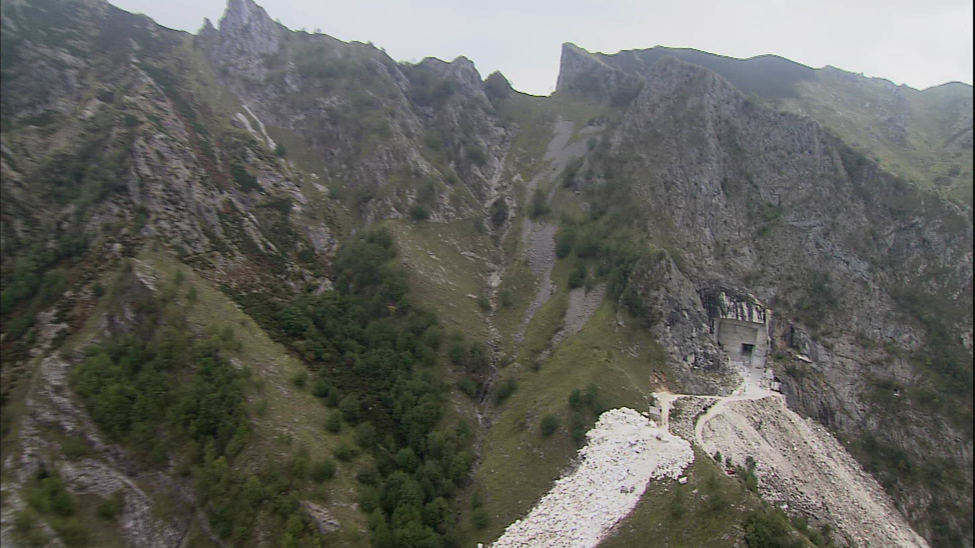 722803421 / Marble Quarry / Mountains / Carrara / Italy