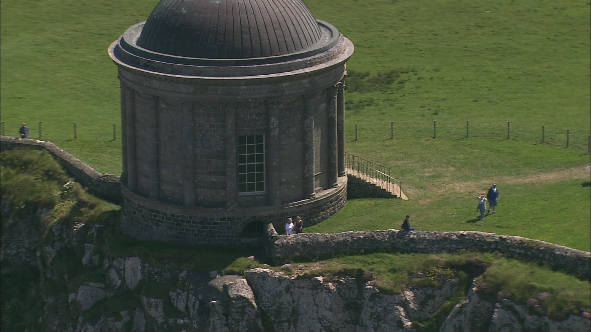 956870002 / Mussenden Temple / Coast / Northern Ireland