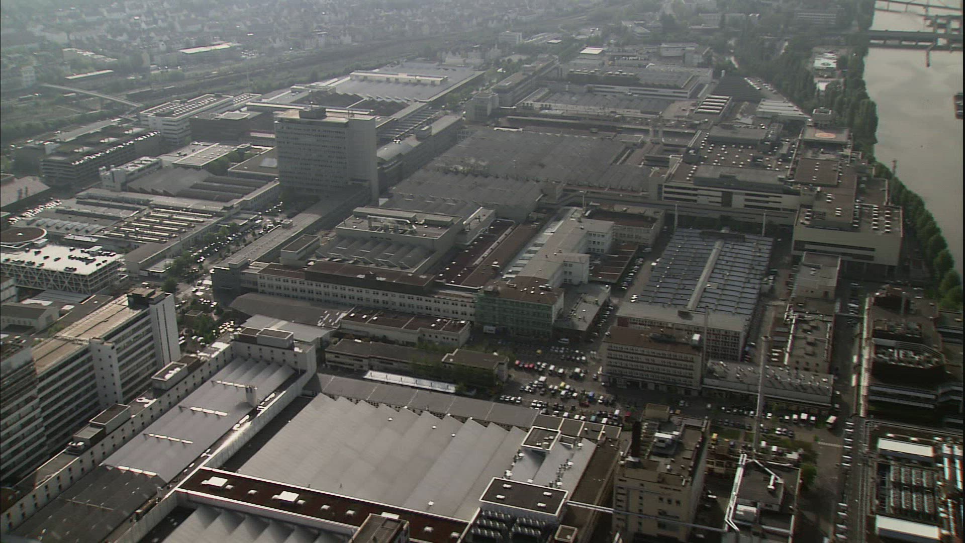 968680356 / City / Stuttgart / Germany / Aerial