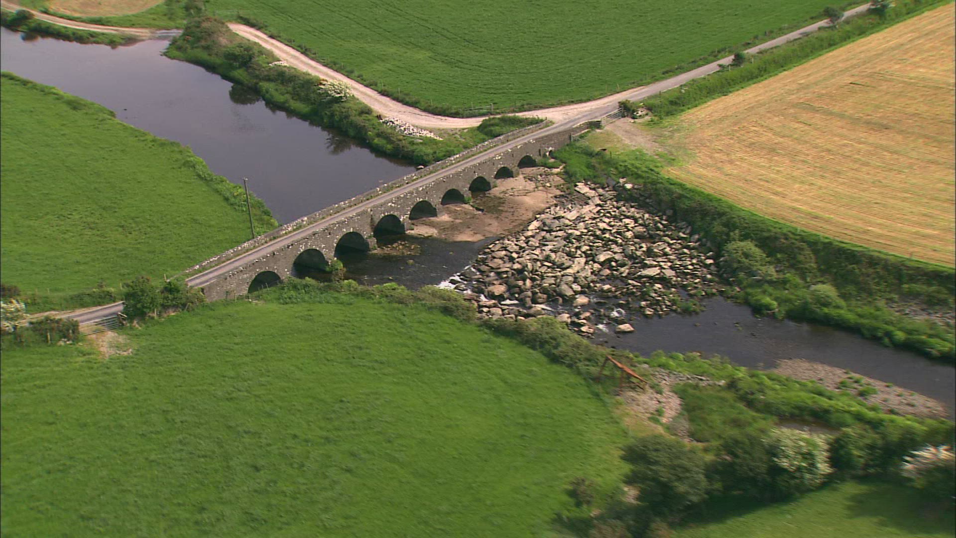 203286513 / Bridge / Ireland