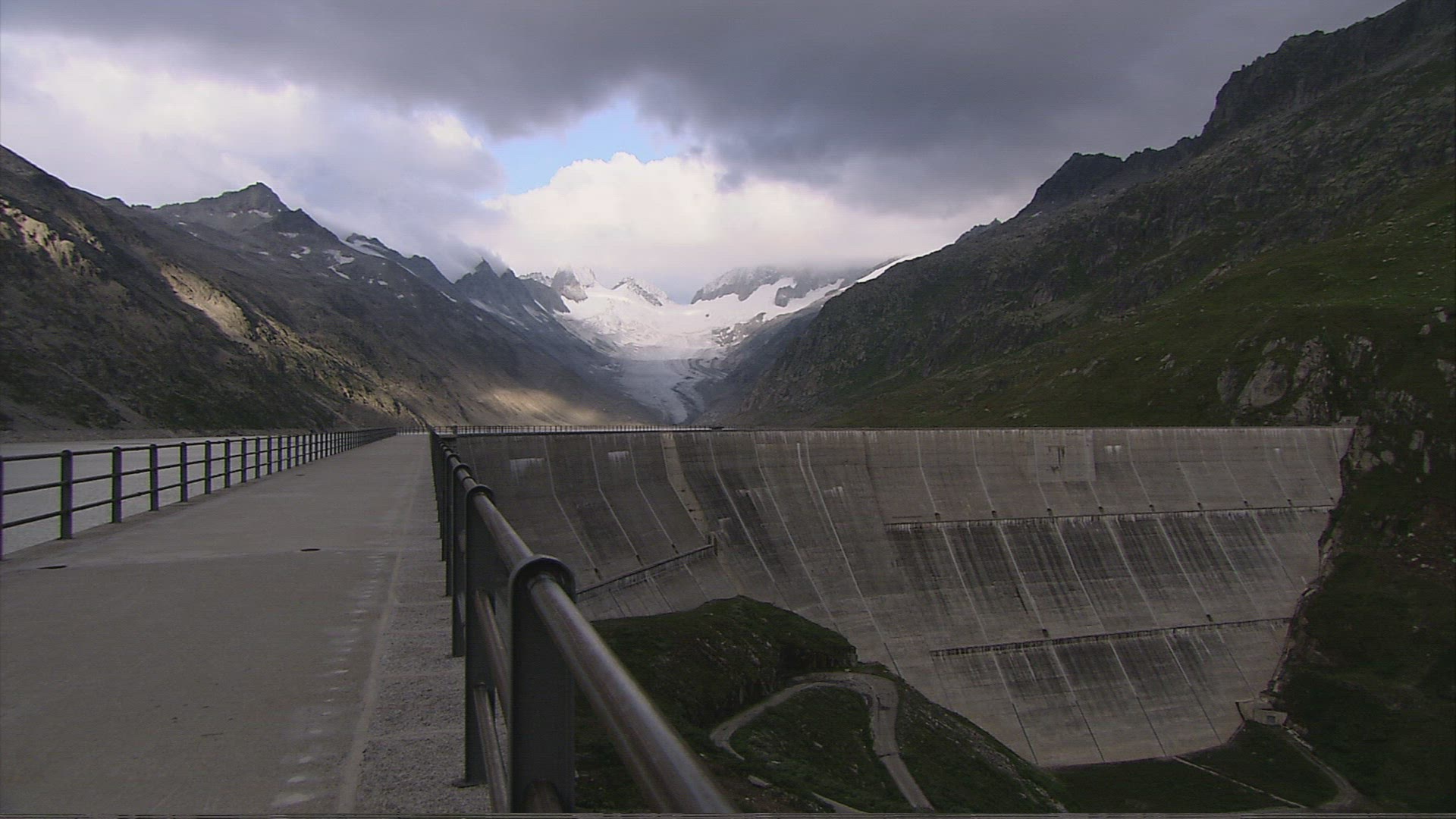 478615761 / Retaining Wall / Switzerland
