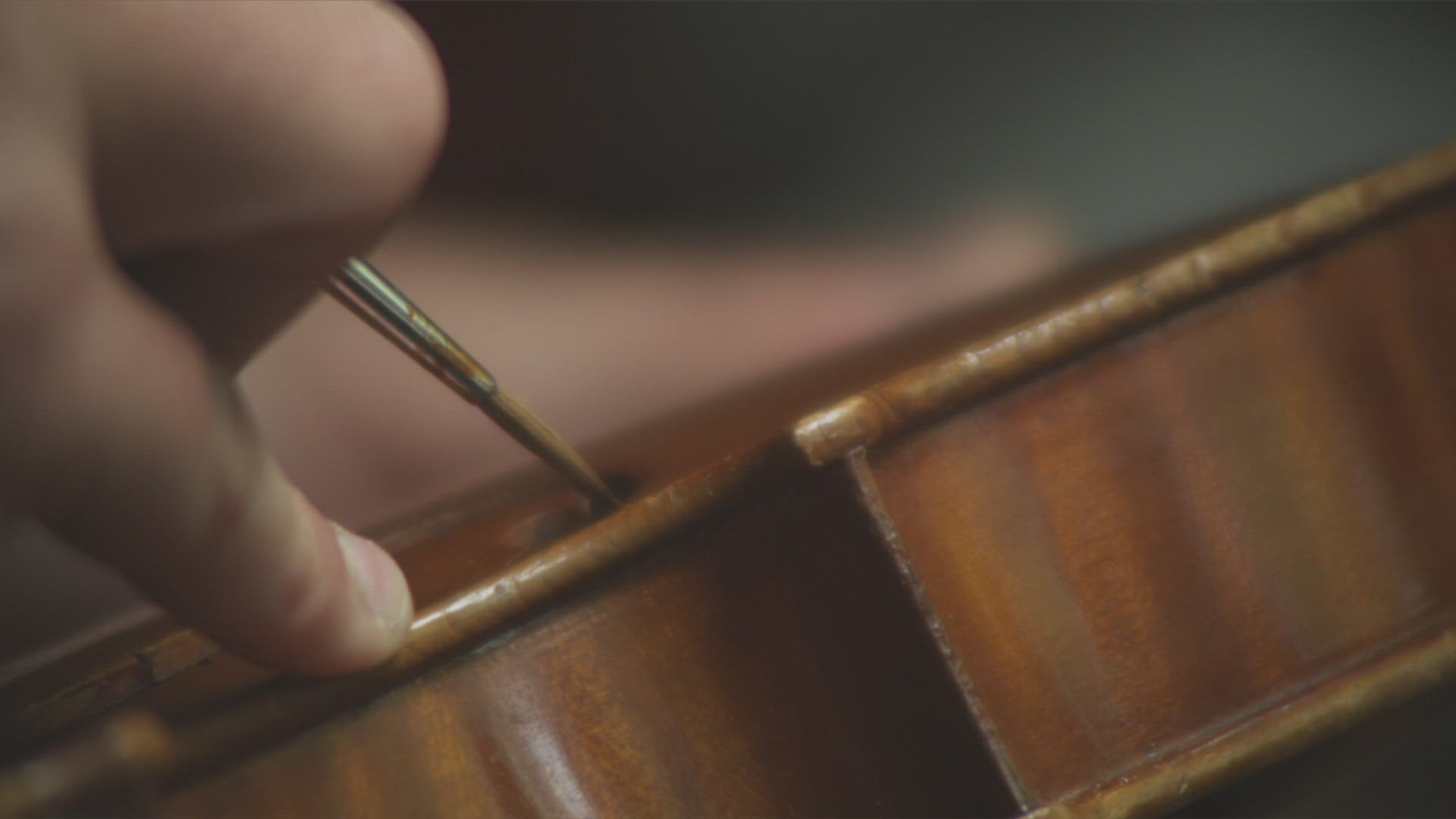 728778067 / Violin-Maker / Violin / Repairing