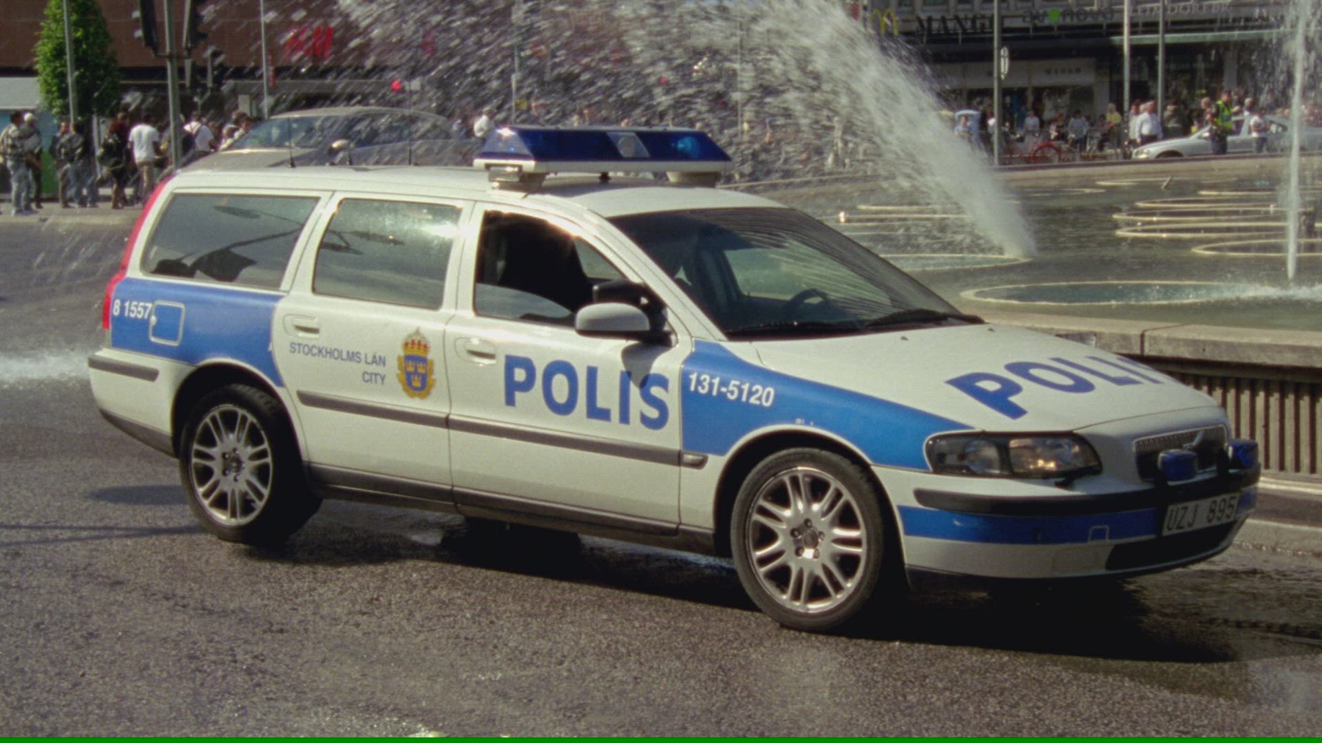 363966224 / Police Operation / Police Escort / Stockholm / Sweden