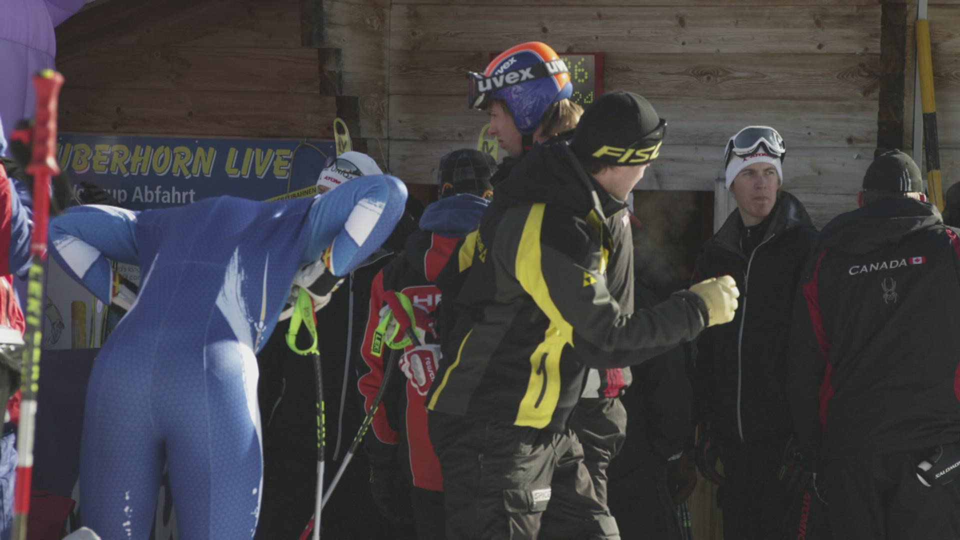 978723983 / Alpine Skiing World Cup / Descending Run / Wengen