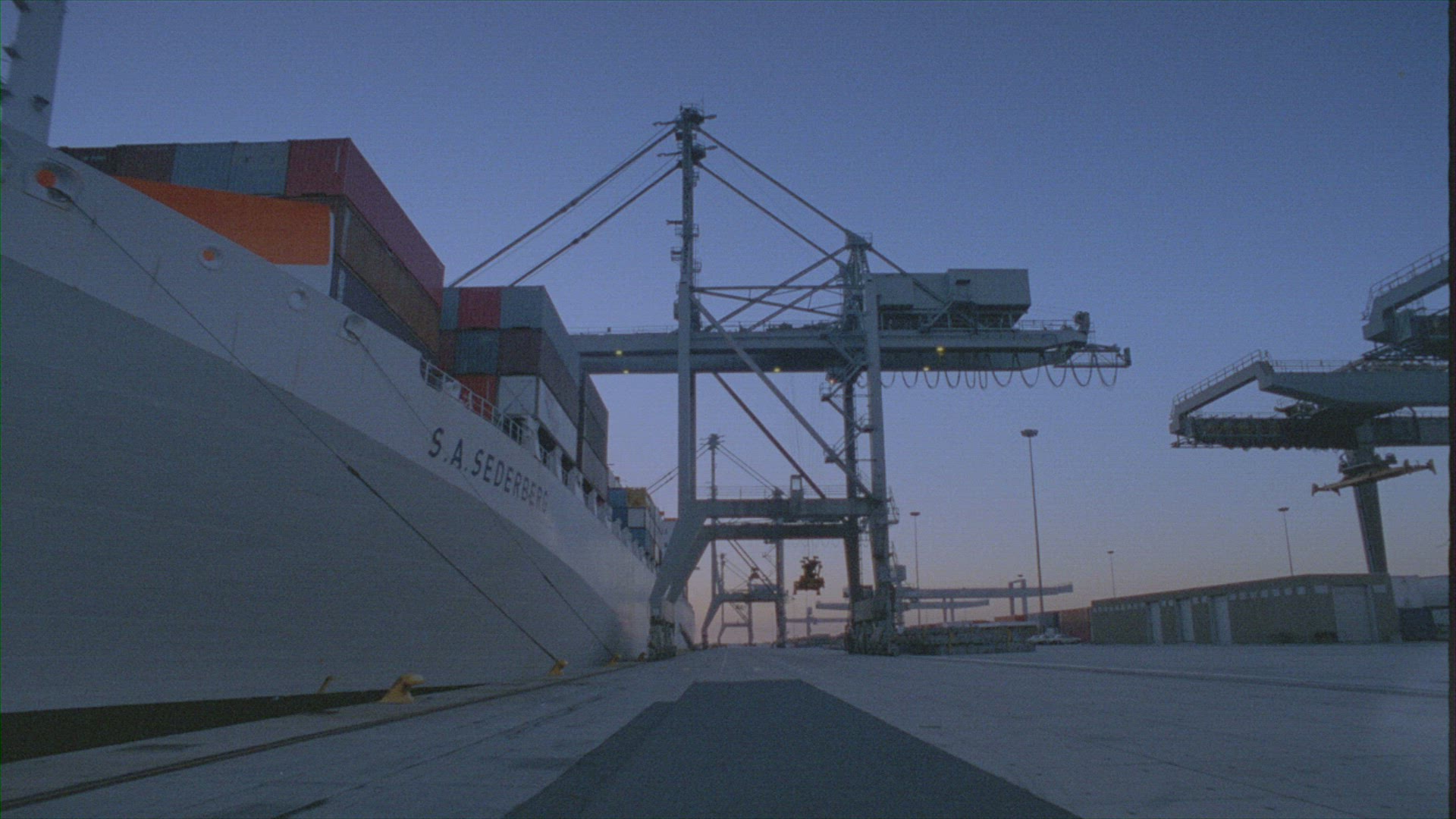 740122059 / Quay Crane / Cargo Ship / South Africa