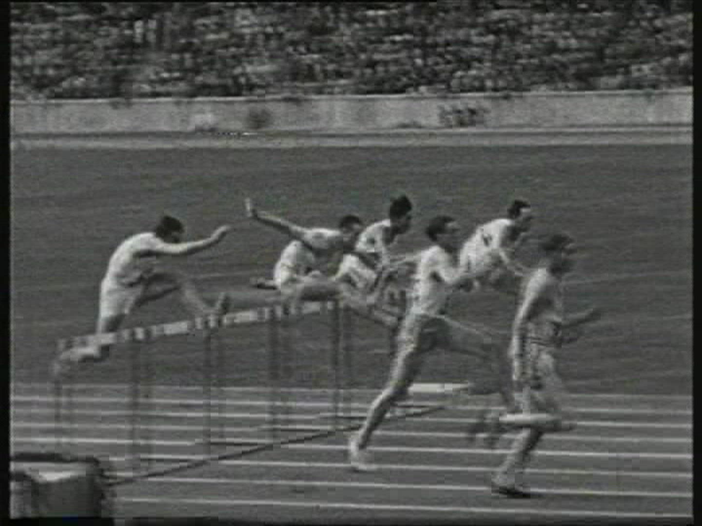 311668938 / Hurdle Race / Olympic Games / Germany / 1936