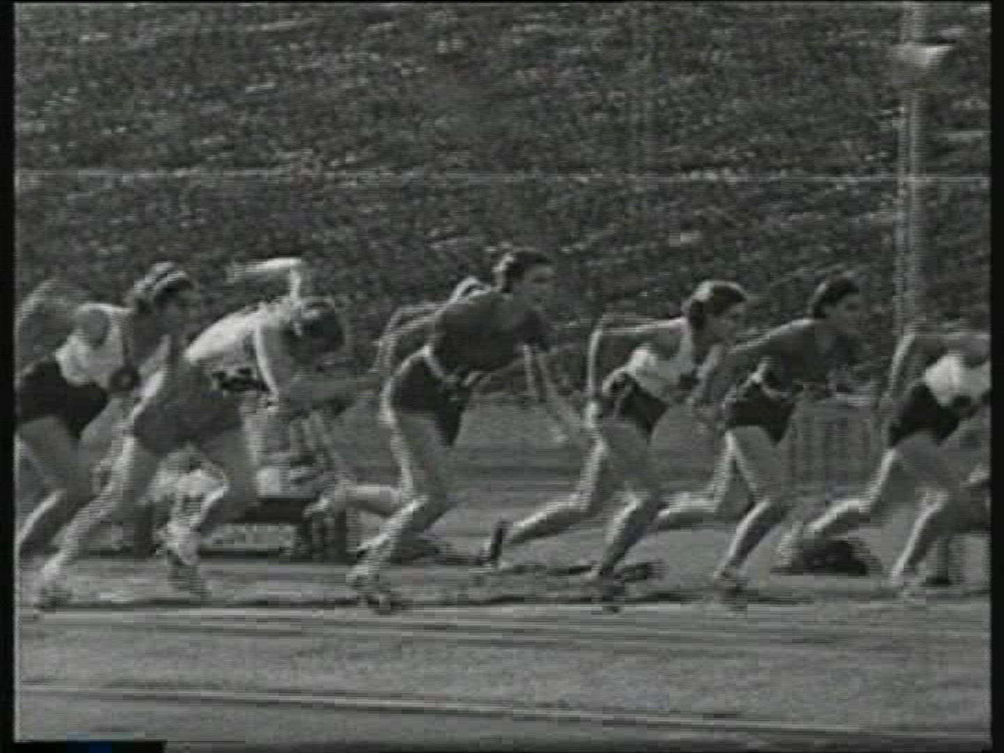 453667599 / Hurdle Race / Olympic Games / Germany / 1936