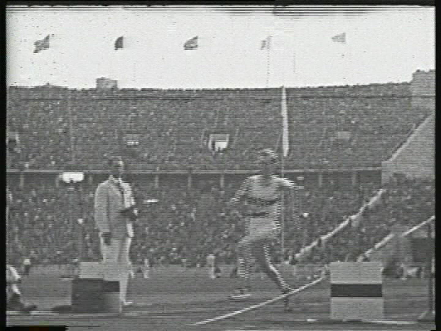482240732 / Long Jump / Olympic Games / Germany / 1936