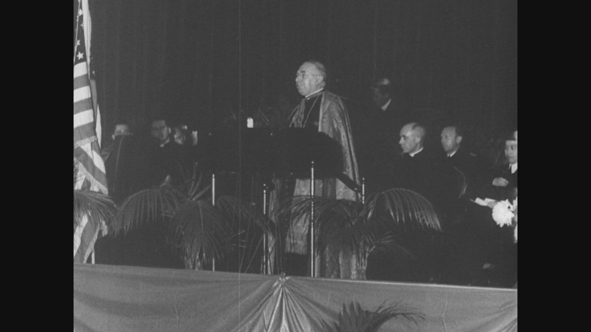 656724733 / George Mundelein / University of Notre Dame / South Bend / USA / 