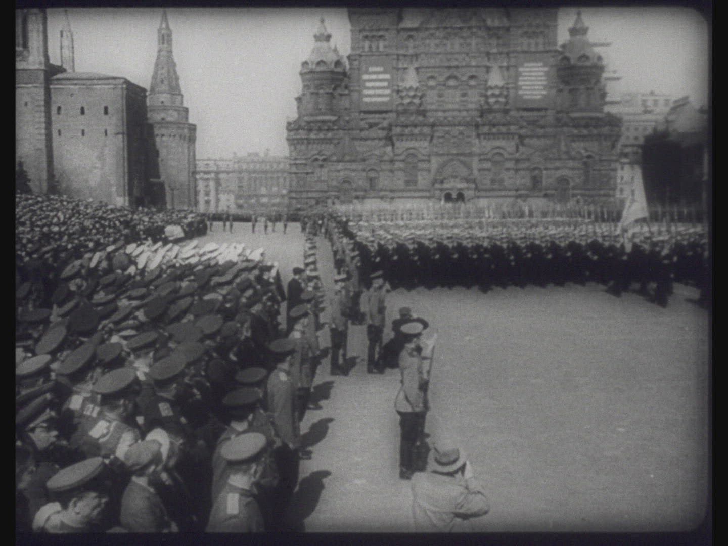 946313184 / Labor Day / Moscow / Jun 24, 1945