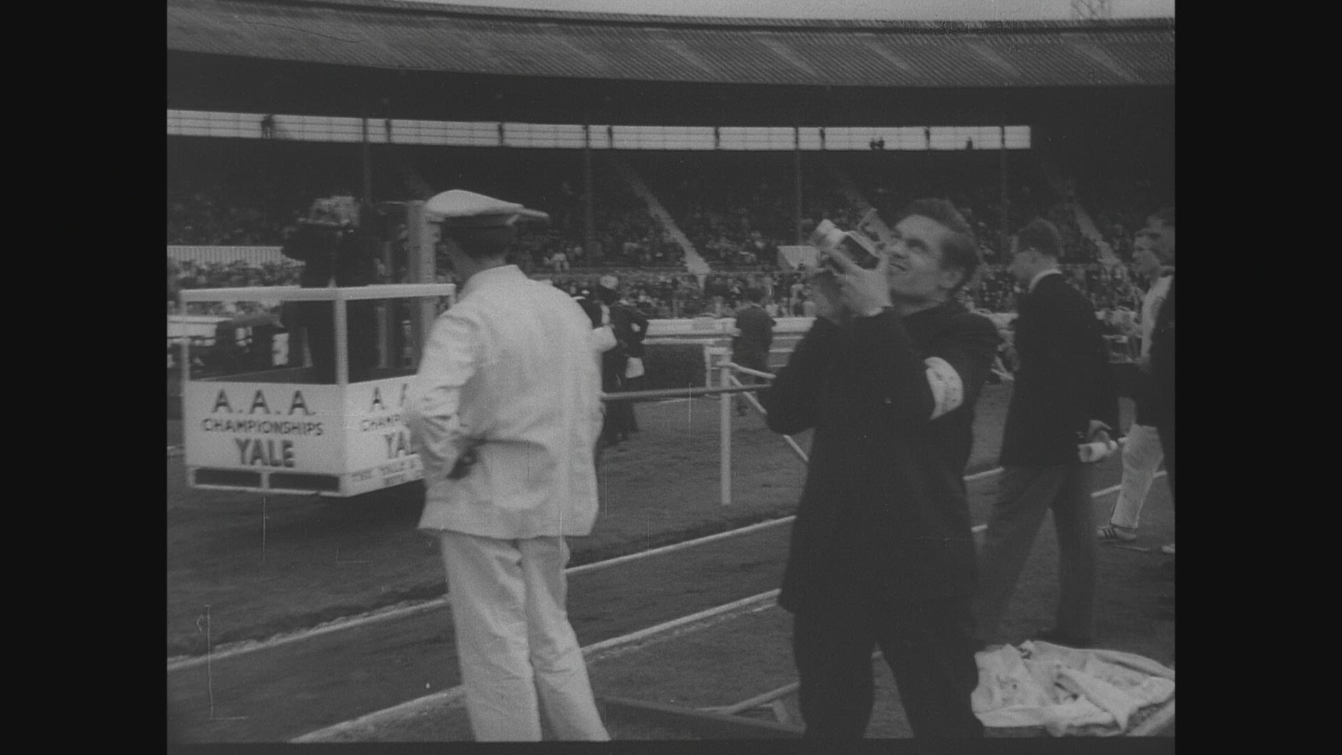 365893569 / John Pennel / Pole Vault / World Record / 