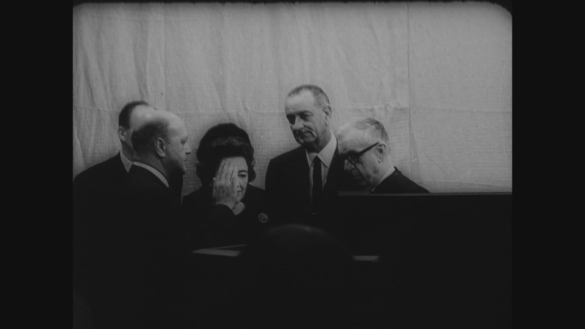 917058825 / Newsreel / 