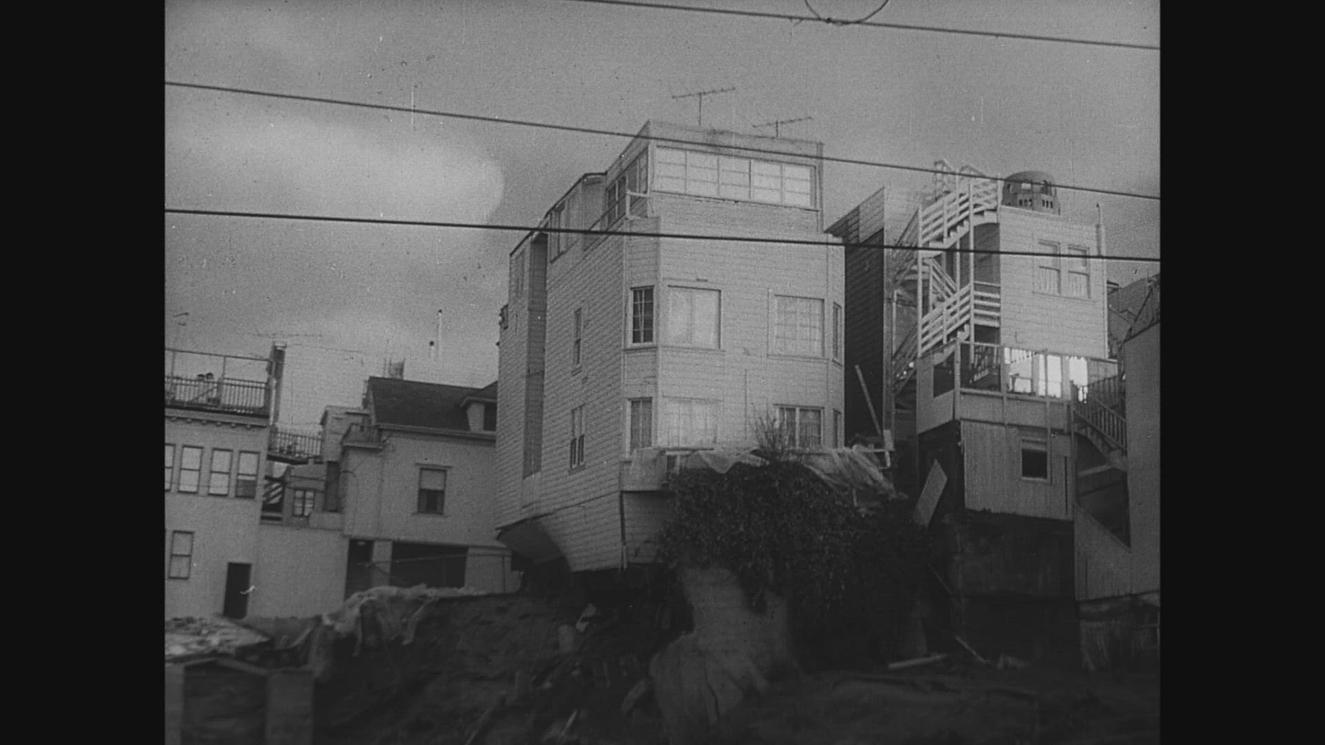 212124633 / Building / Soil Erosion / San Francisco / USA / 