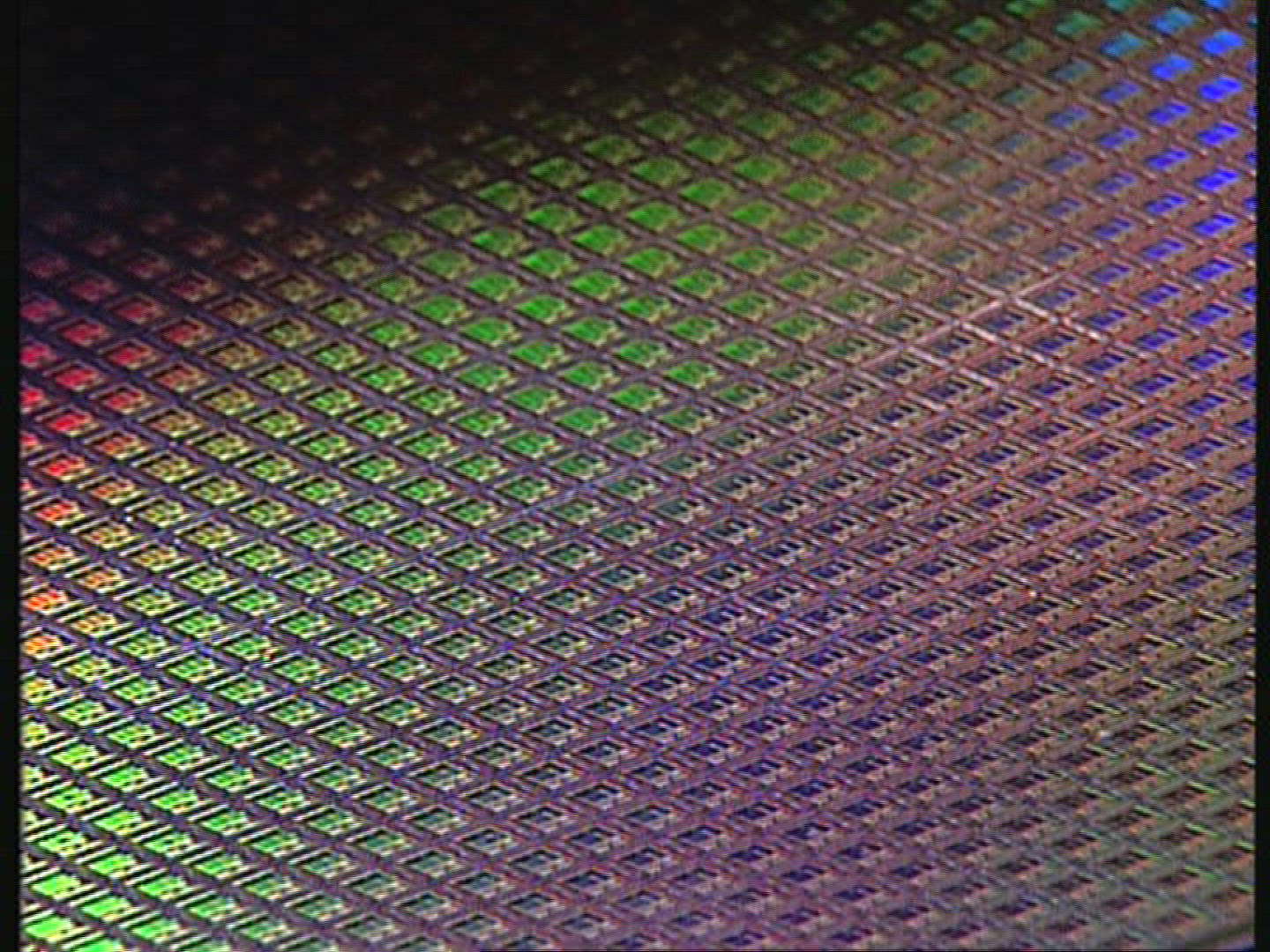 813188093 / Chip Production / Macro