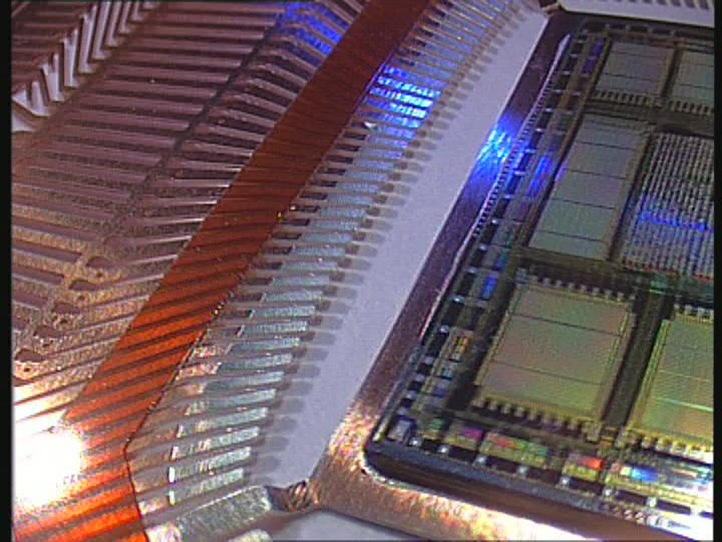 297117609 / Chip Production / Macro