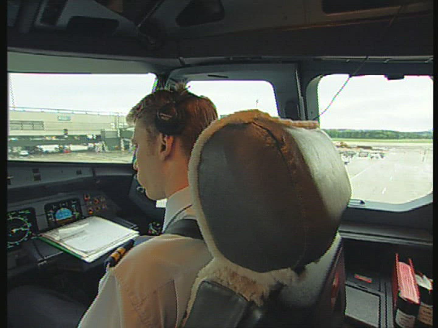 173998183 / Aeroplane / Starting