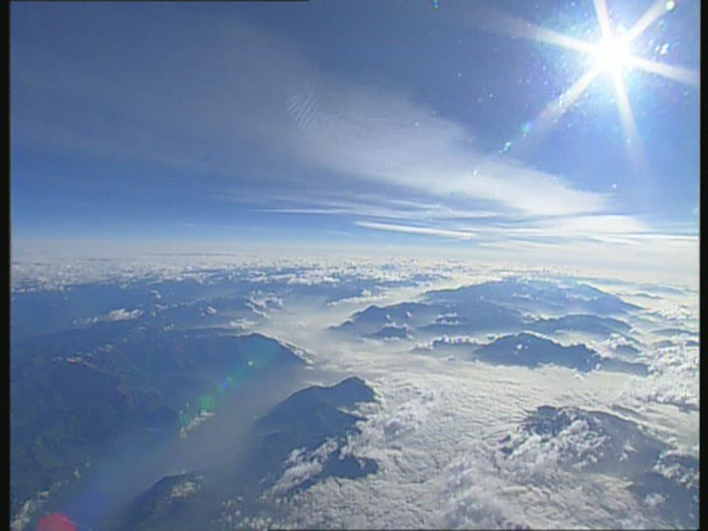 280856279 / Aerial / Cloud