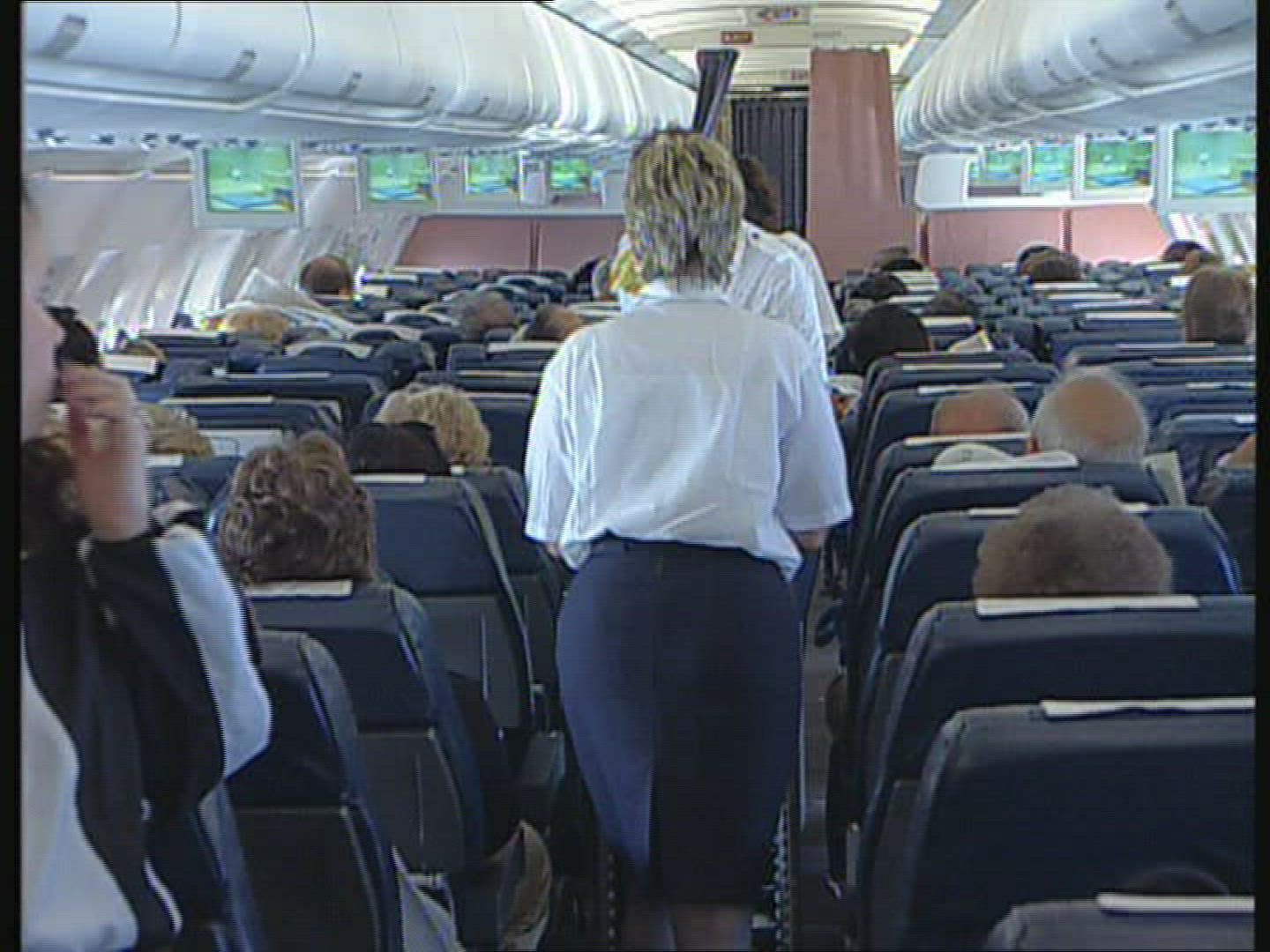 909293941 / Aeroplane / Flying