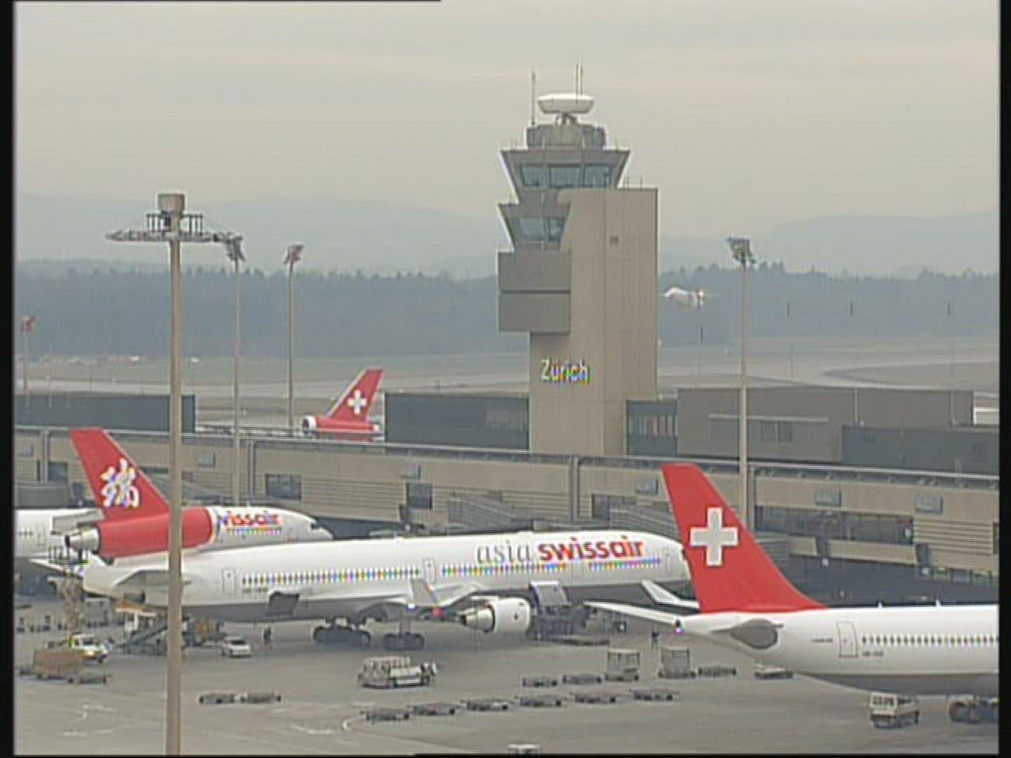 178601008 / Aeroplane / Starting / Landing