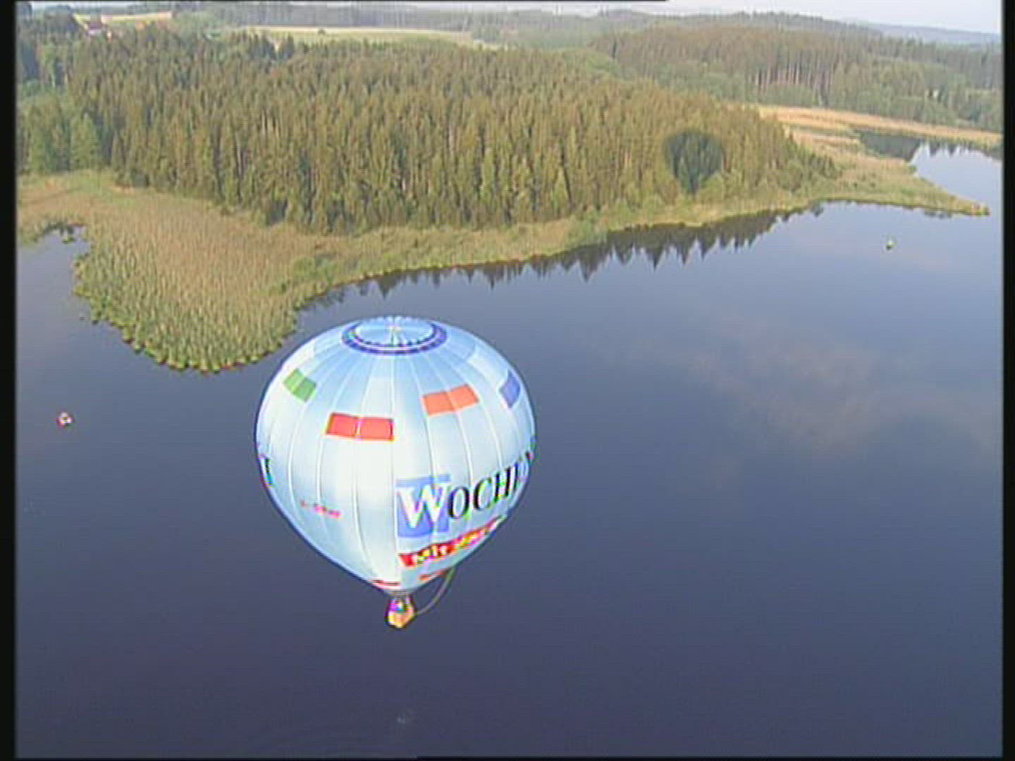 519332590 / Ballooning / Germany