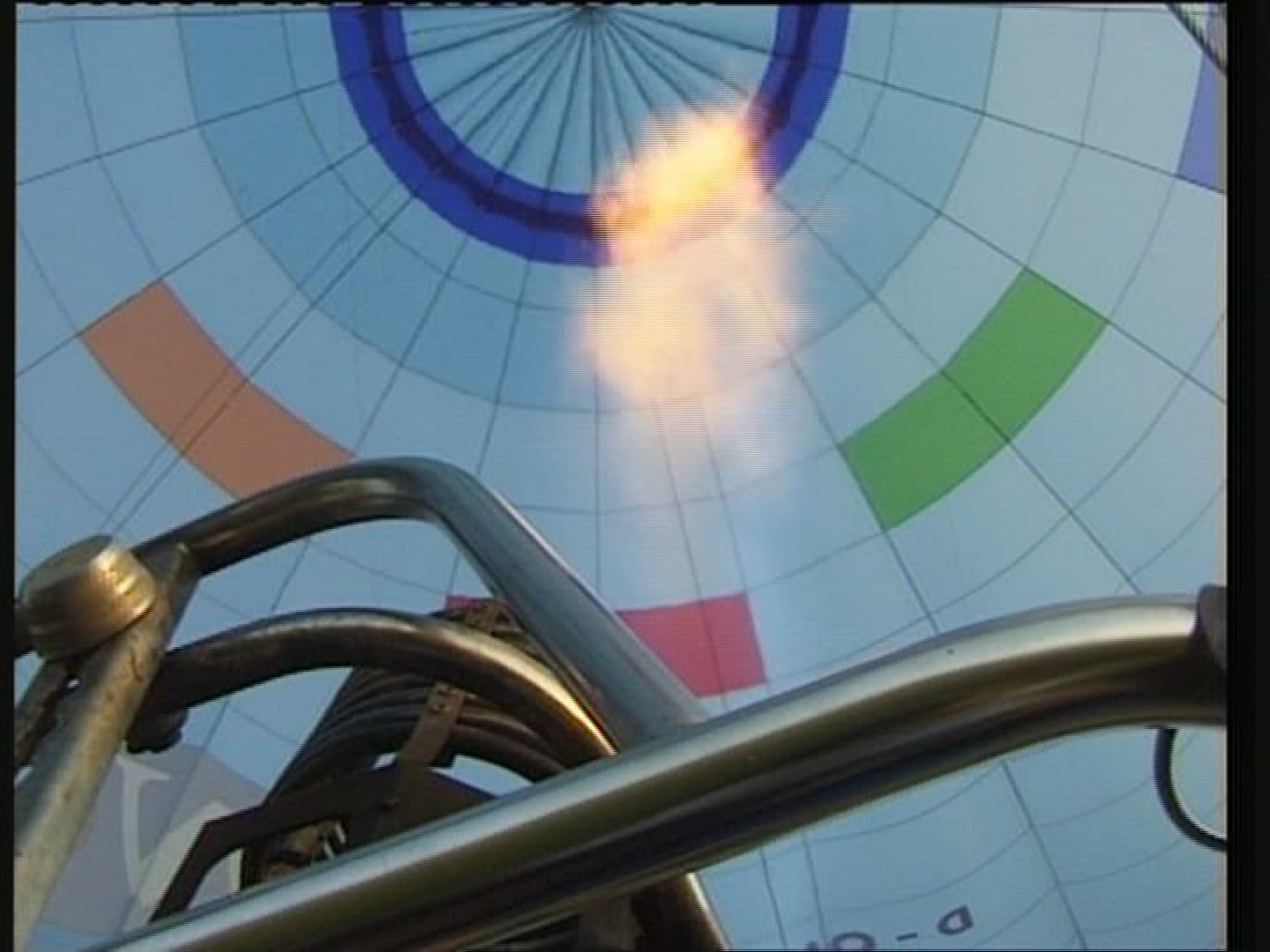 290829909 / Ballooning / Germany
