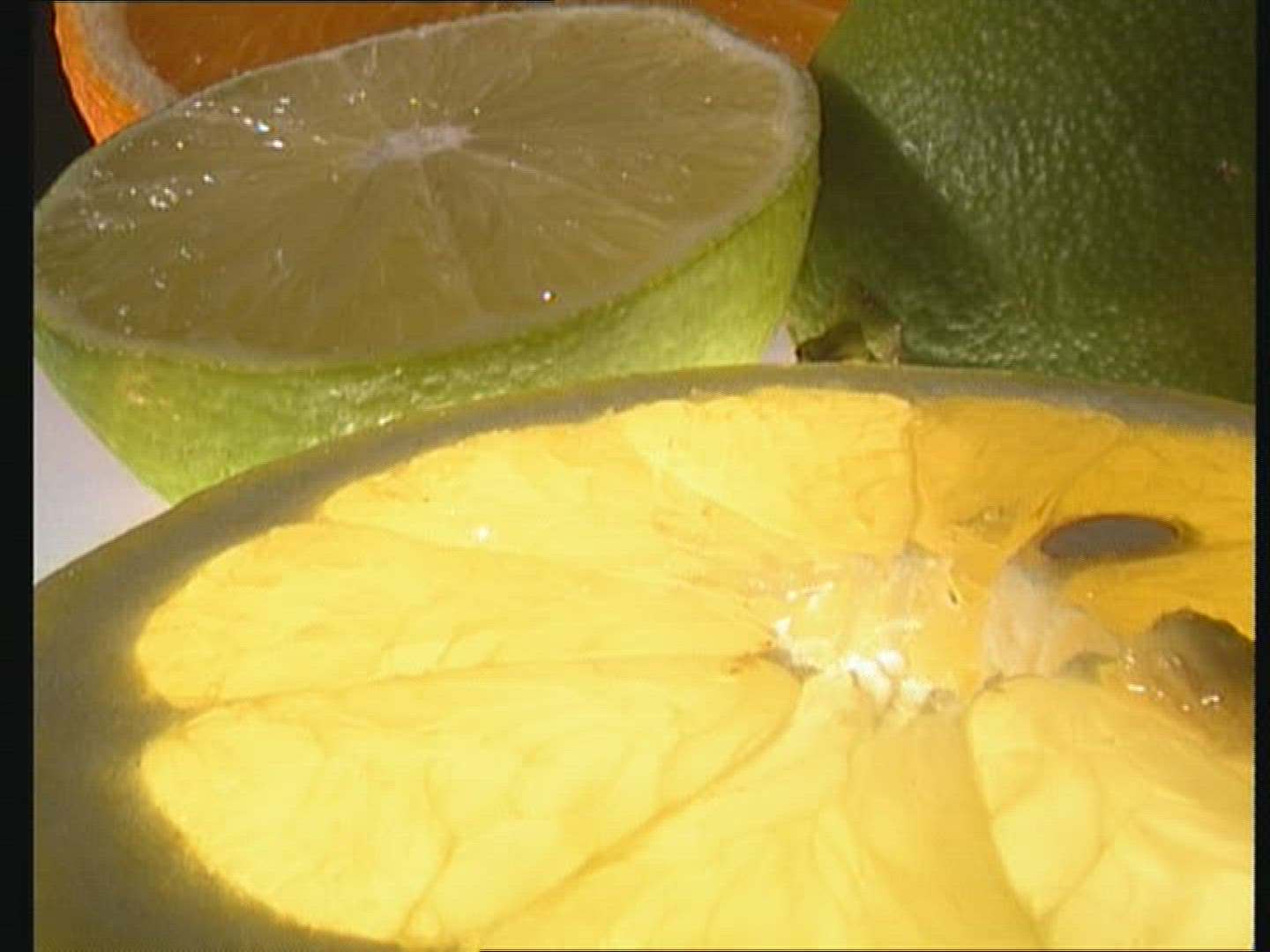 600402859 / Compositing / Fruit