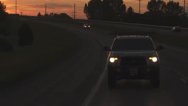CineFlex Truck Driving at Sunset_01