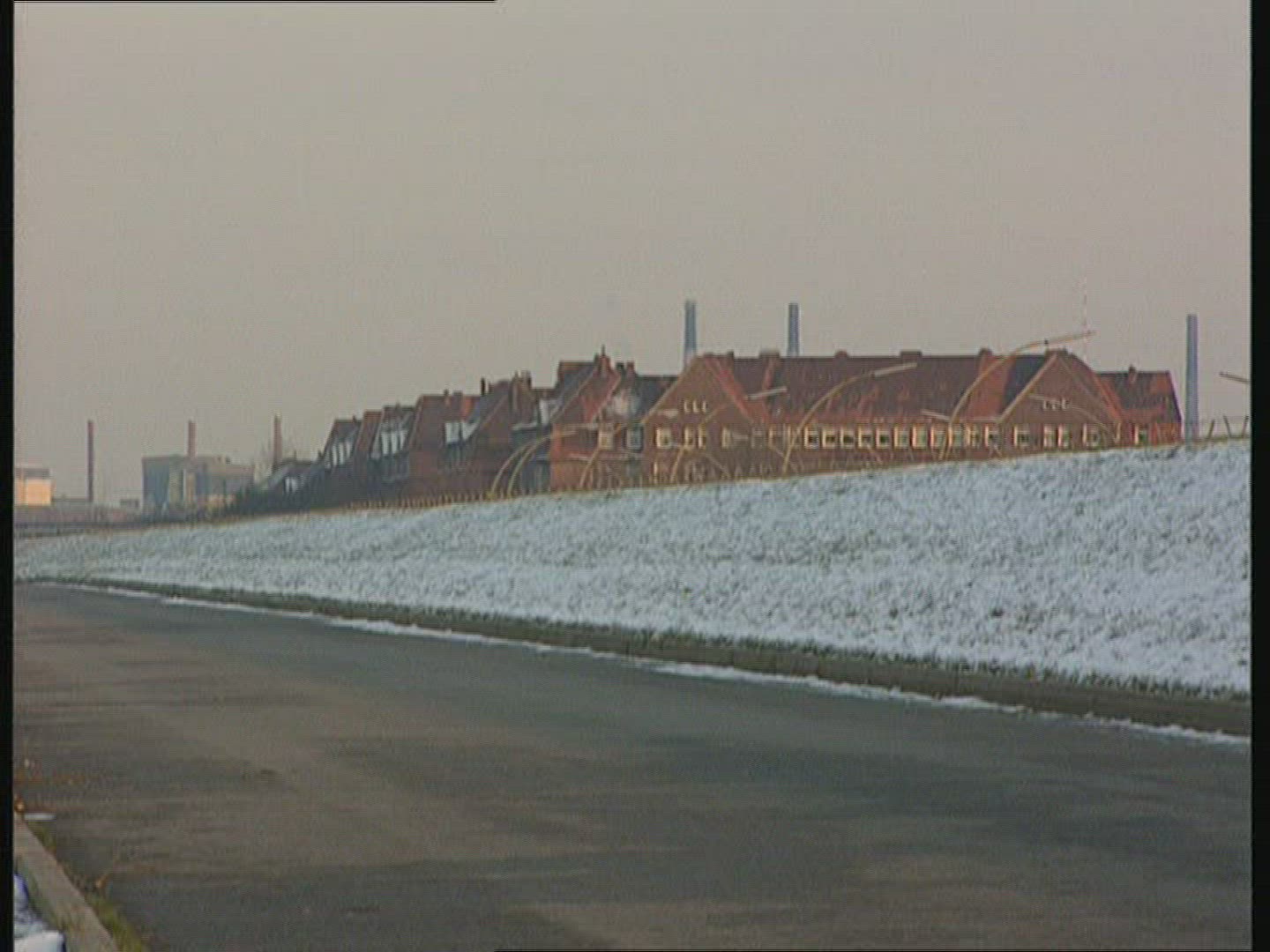 833485063 / Dike / Flood Protection / Germany