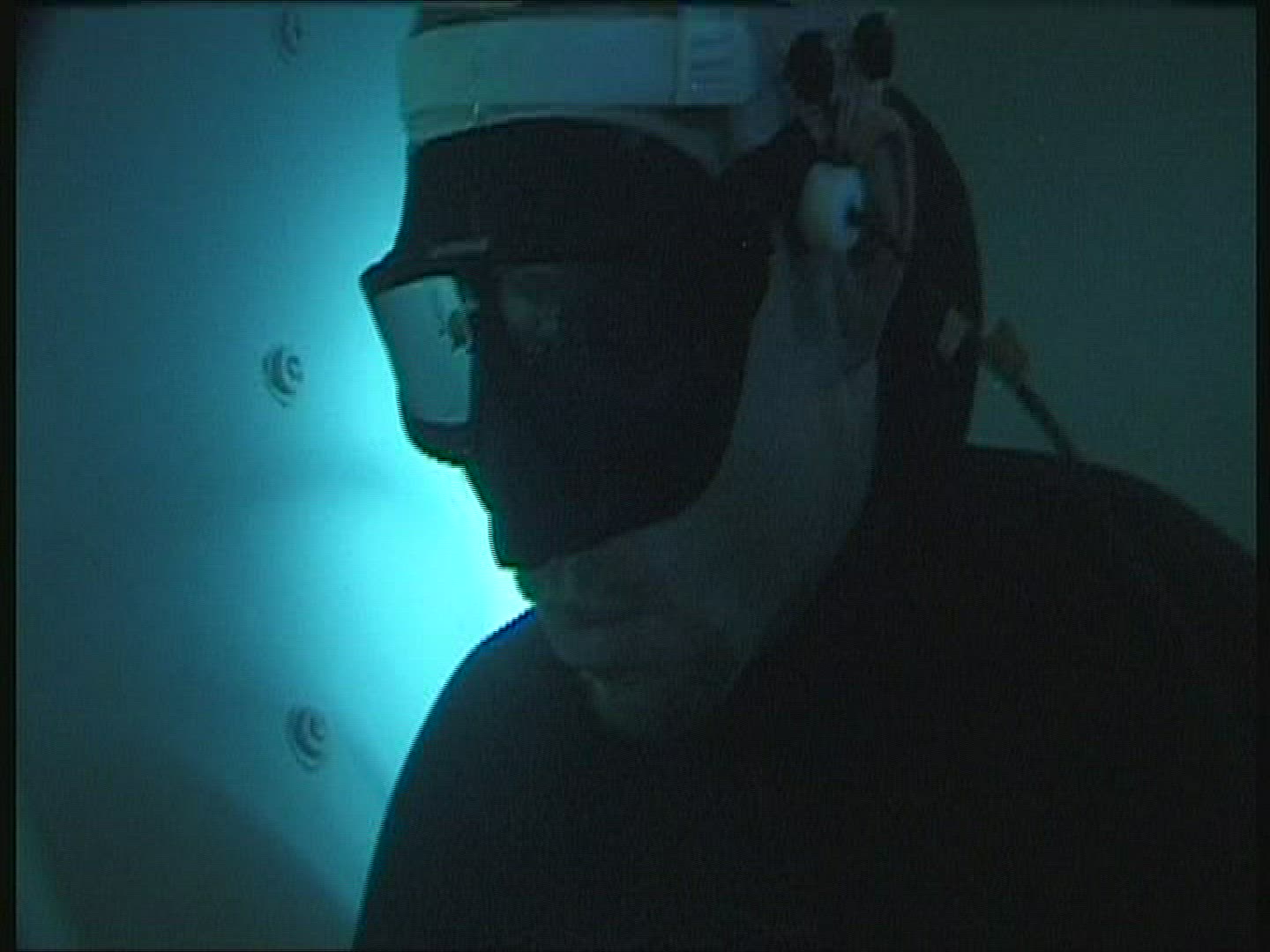 554322935 / Diving / Experiment