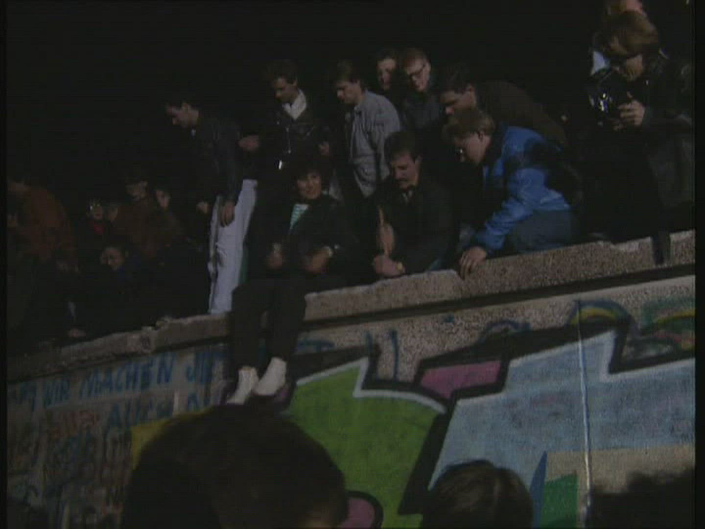 579754724 / Fall of the Berlin Wall / Night / Germany / 1989