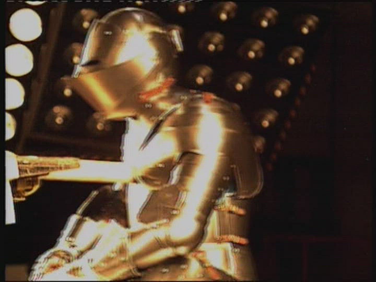 916331938 / Crash Test / ADAC / Knight's Armor / Slowmotion